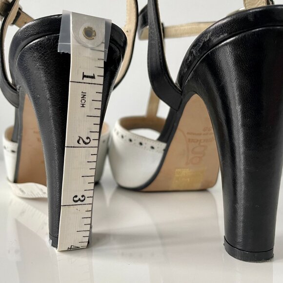 Vintage - Gadea of Spain Black & White Leather "Mary Jane" Shoes - Picture 11 of 13